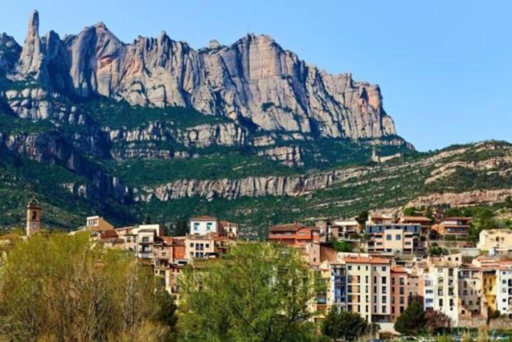 Piso En El Centro De Monistrol De Montserrat المظهر الخارجي الصورة